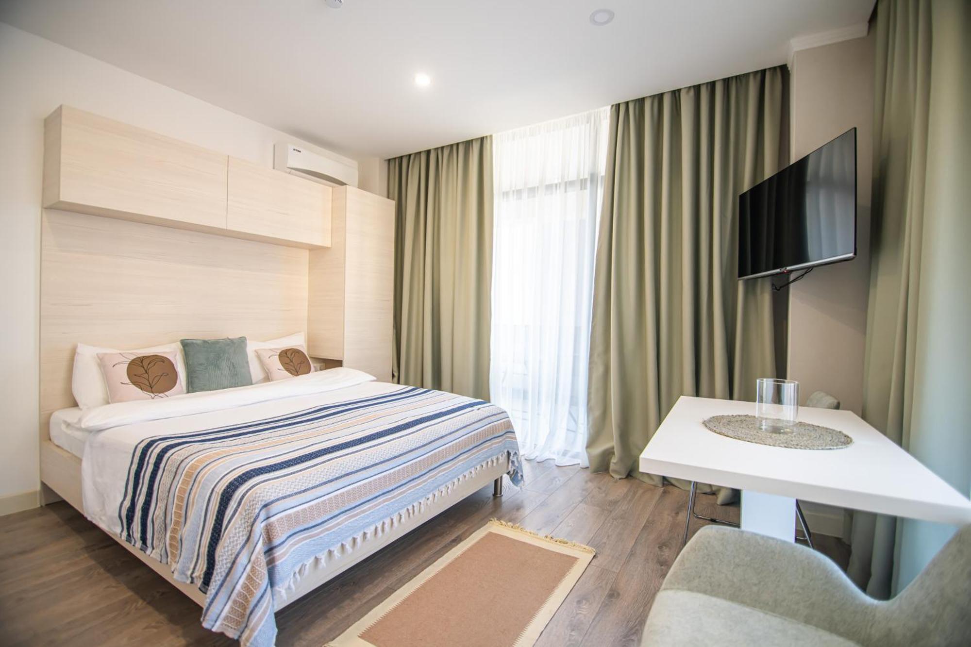 Green Side Apart Hotel Batum Dış mekan fotoğraf